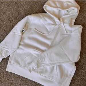 Aritzia Tna cozyfleece white boyfriend hoodie, size L, perfect condition